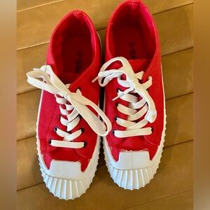 Low Cut Red Canvas Shoes Women Sports